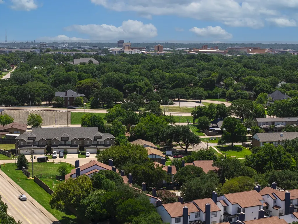 1719 Westview Terrace Arlington TX 76013