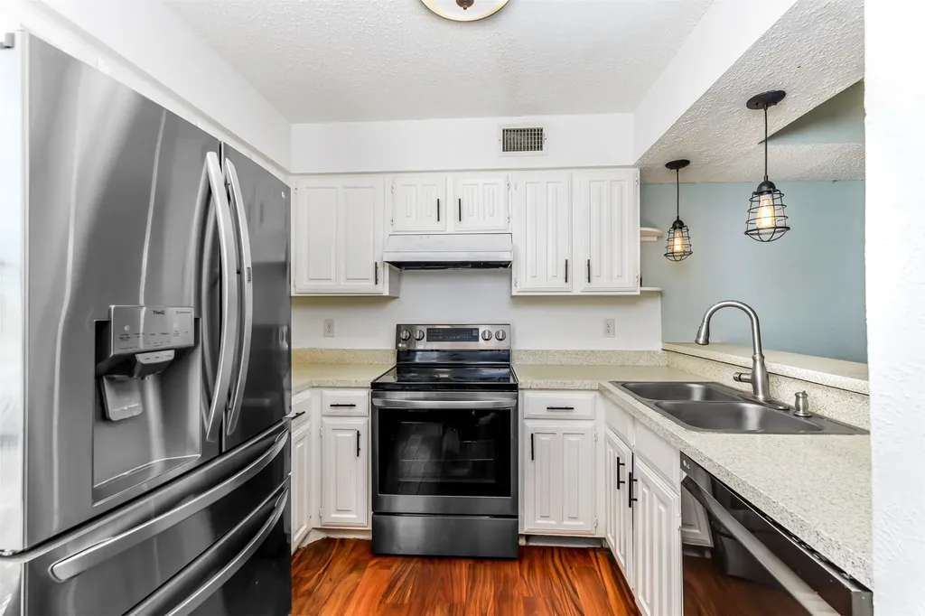 1719 Westview Terrace Arlington TX 76013