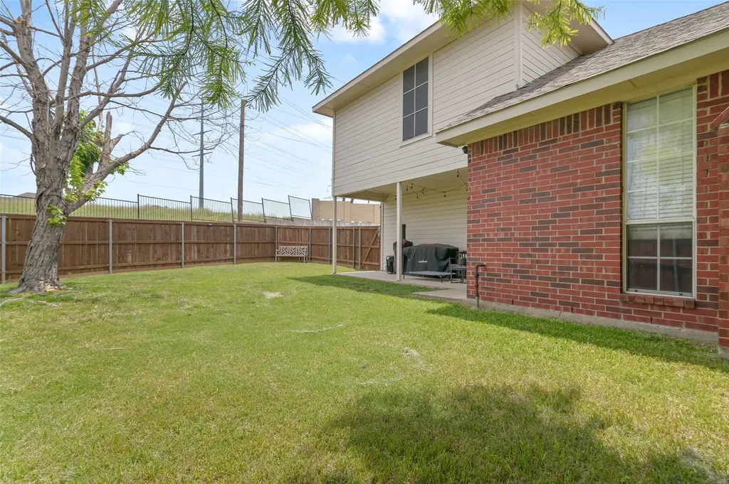 4100 Creekhollow Drive Carrollton TX 75010