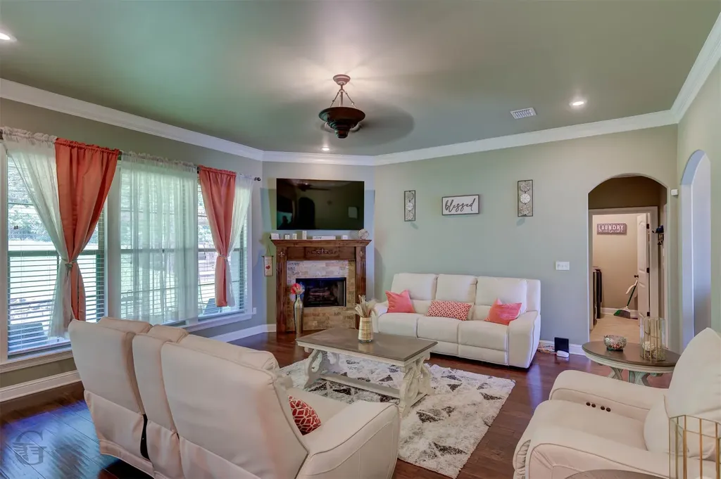 6961 Emerald Bay Loop Blanchard LA 71107