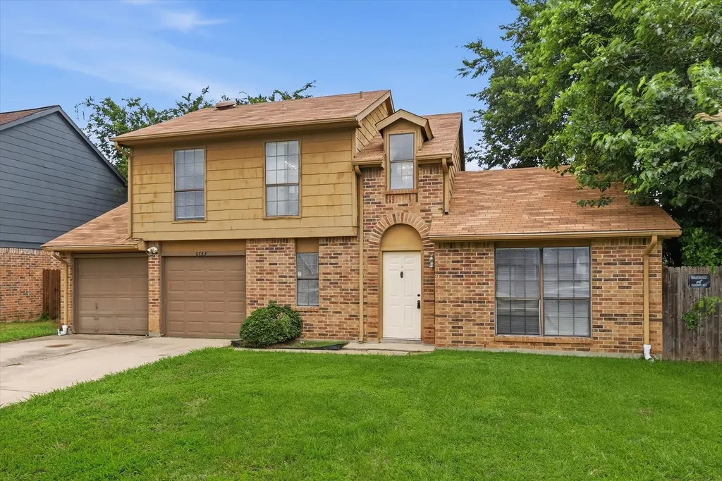 6733 Dandelion Drive Fort Worth TX 76137