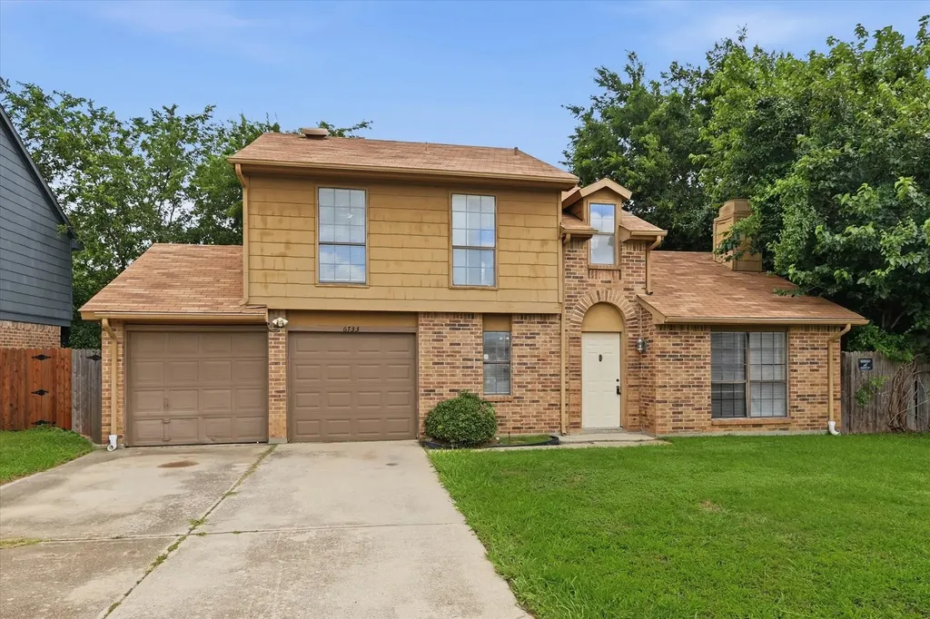 6733 Dandelion Drive Fort Worth TX 76137