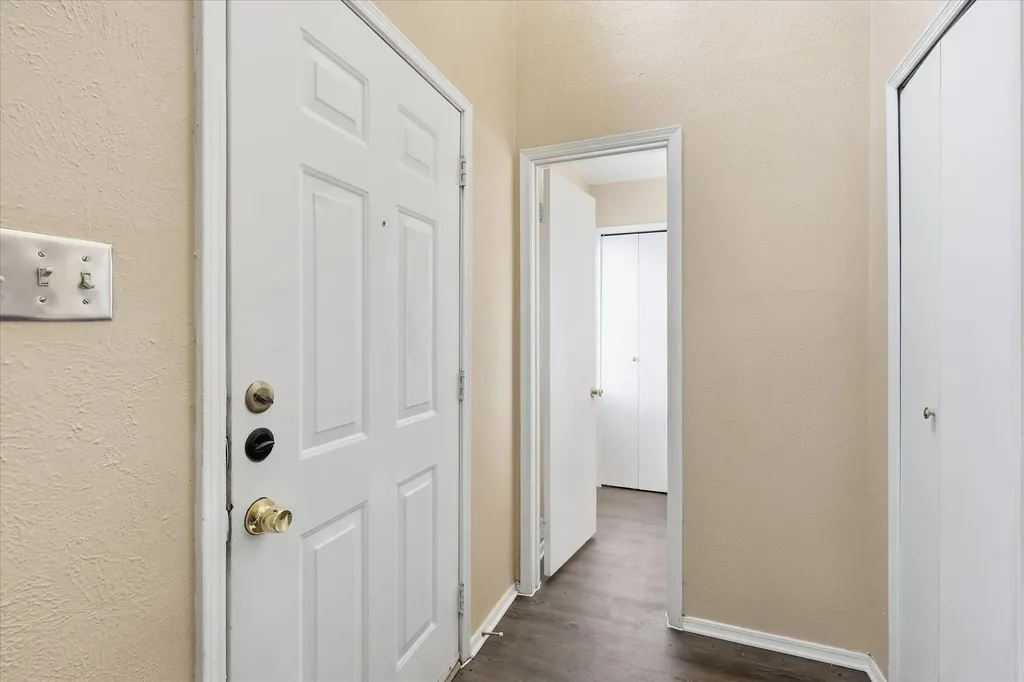6733 Dandelion Drive Fort Worth TX 76137