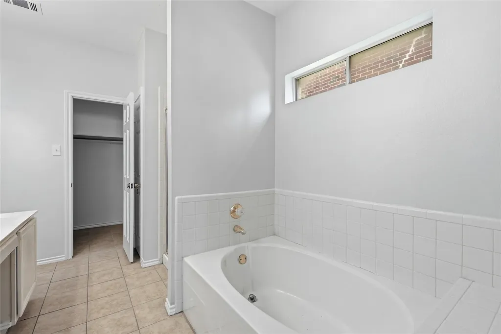 2843 Meadow Way Lane Dallas TX 75228
