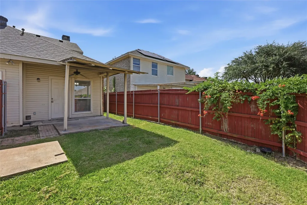 2843 Meadow Way Lane Dallas TX 75228