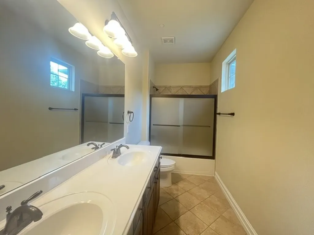 4709 Bayview Drive Plano TX 75093