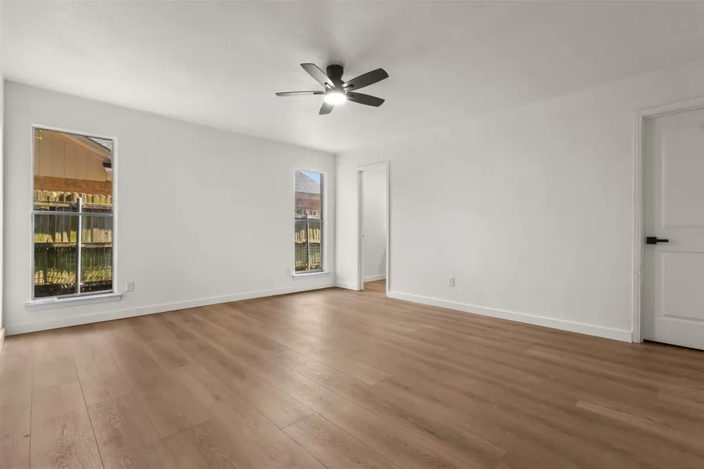1509 Reston Drive Richardson TX 75081