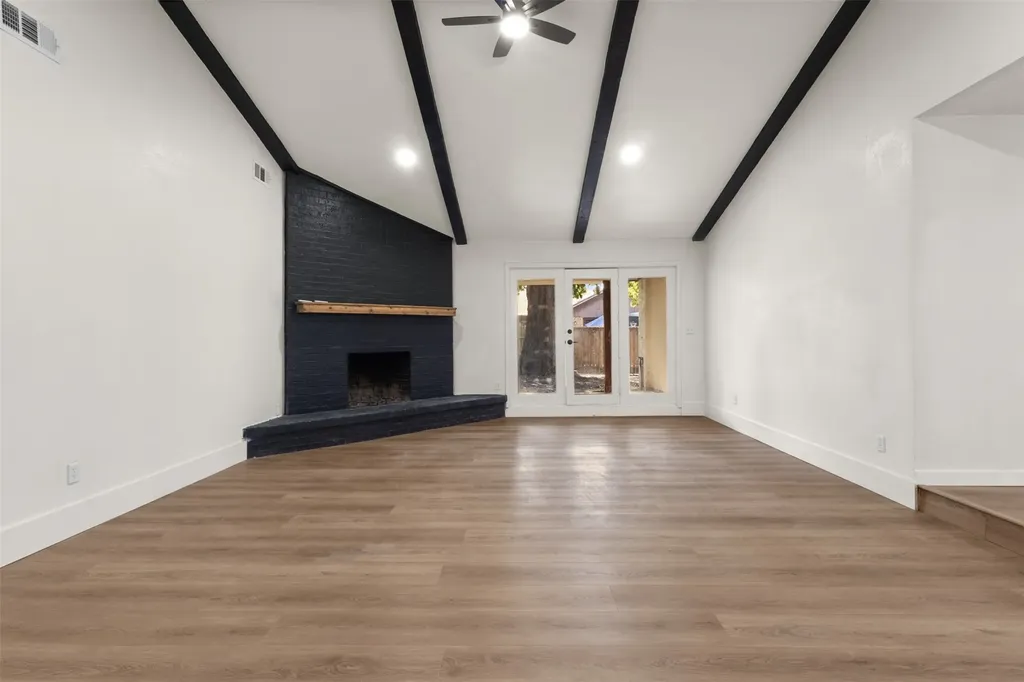 1509 Reston Drive Richardson TX 75081