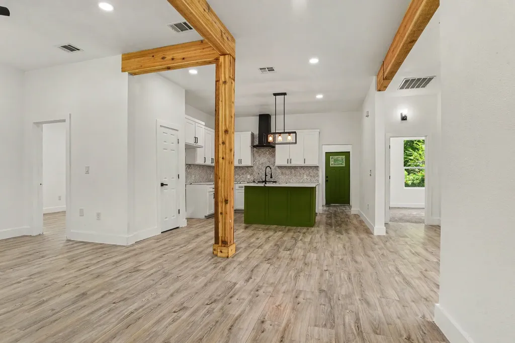 2611 Bourland Street Greenville TX 75401