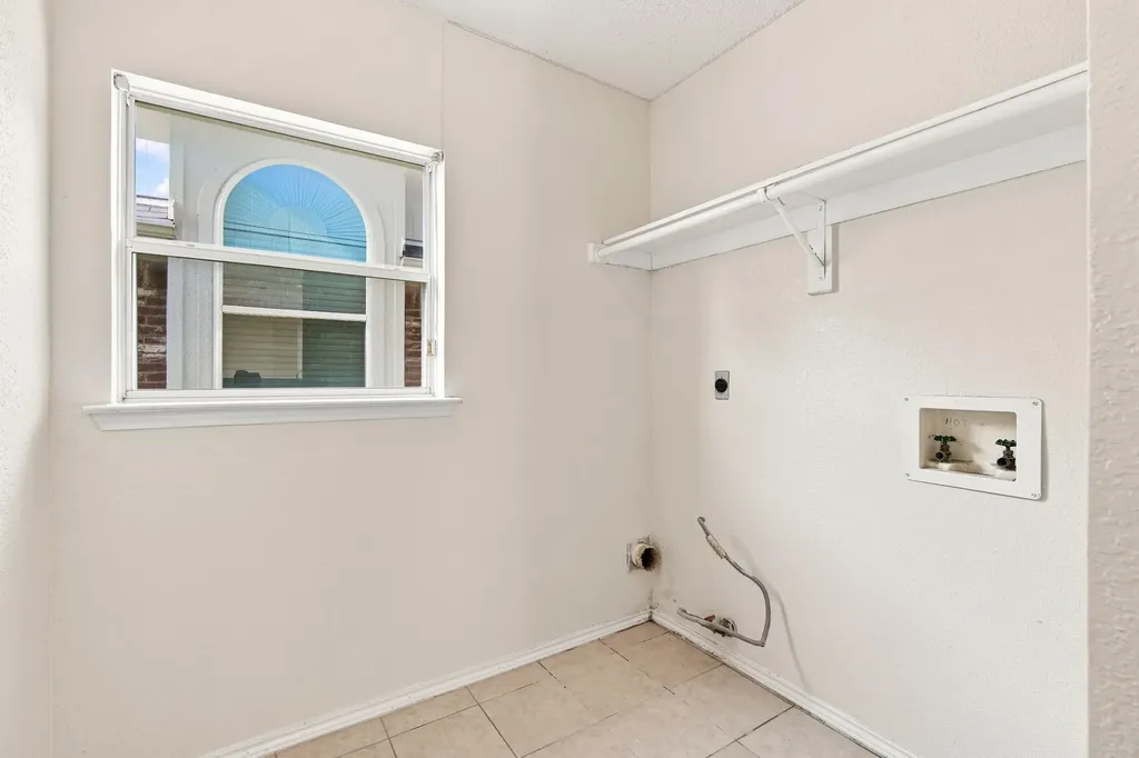 1813 Pendleton Road Rowlett TX 75089