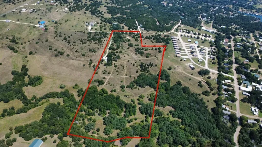 213 Private Road 1743b Clifton TX 76634