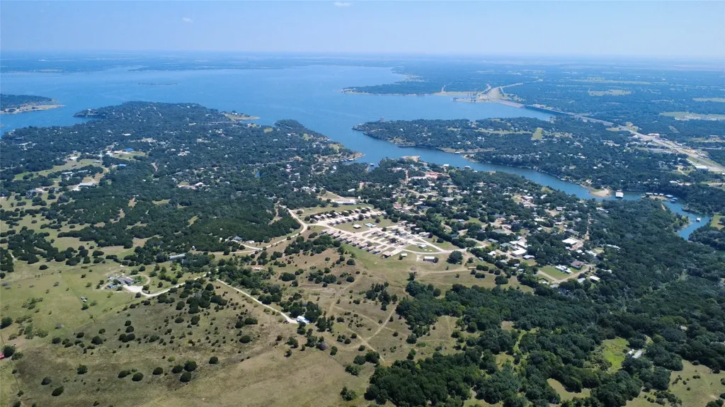 213 Private Road 1743b Clifton TX 76634
