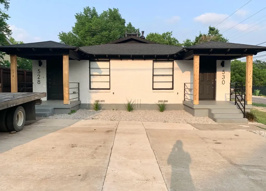 530 Sunnyside Avenue Cockrell Hill TX 75211