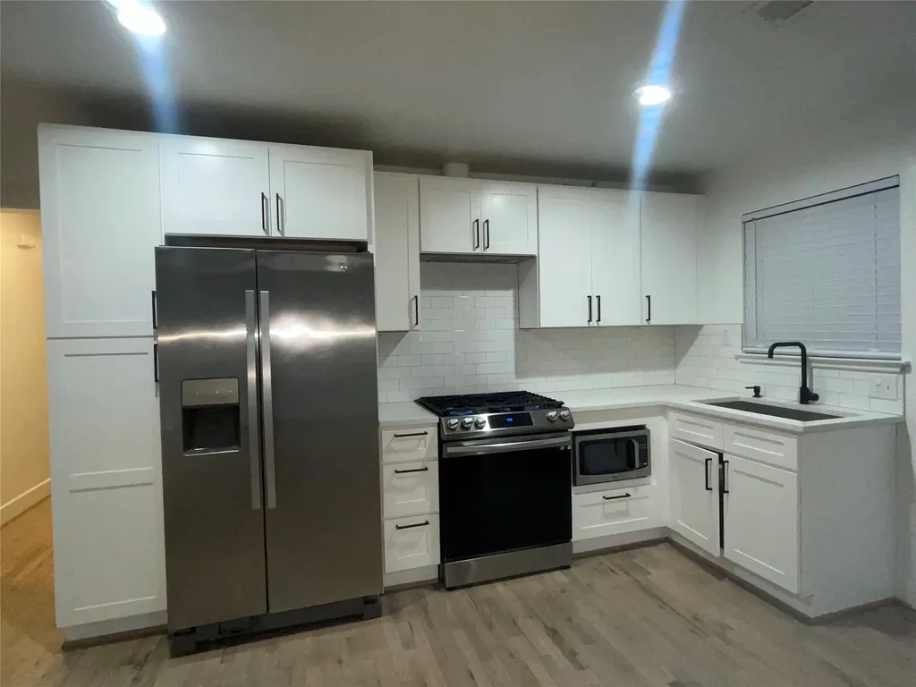 530 Sunnyside Avenue Cockrell Hill TX 75211