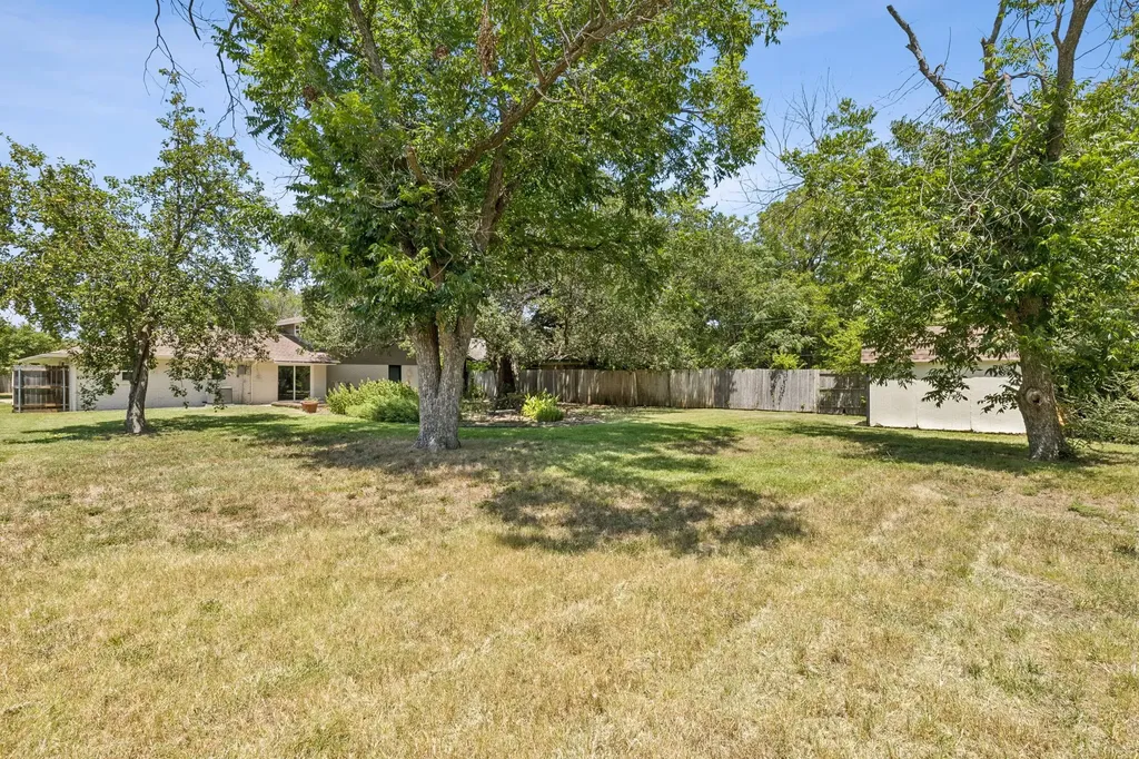 1108 Bellemead Drive Denton TX 76201
