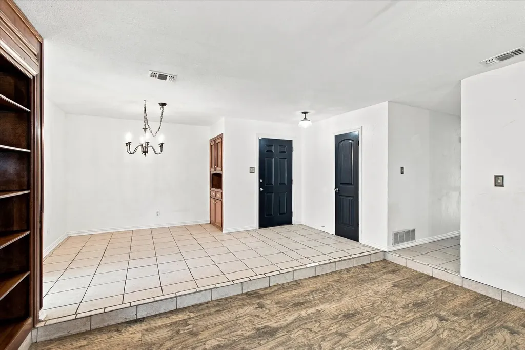 209 Diane Drive Sanger TX 76266