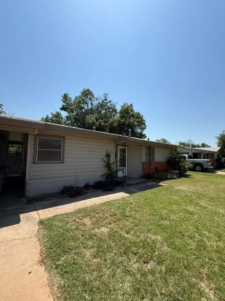 1273 S Pioneer Drive Abilene TX 79605