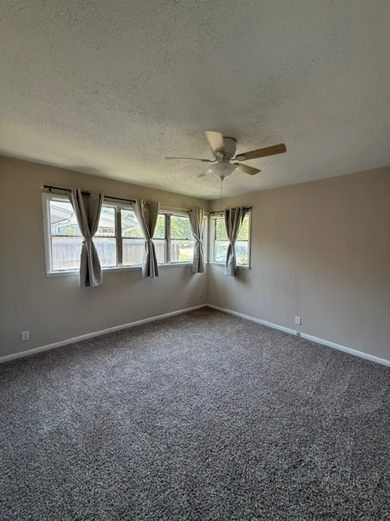 1273 S Pioneer Drive Abilene TX 79605