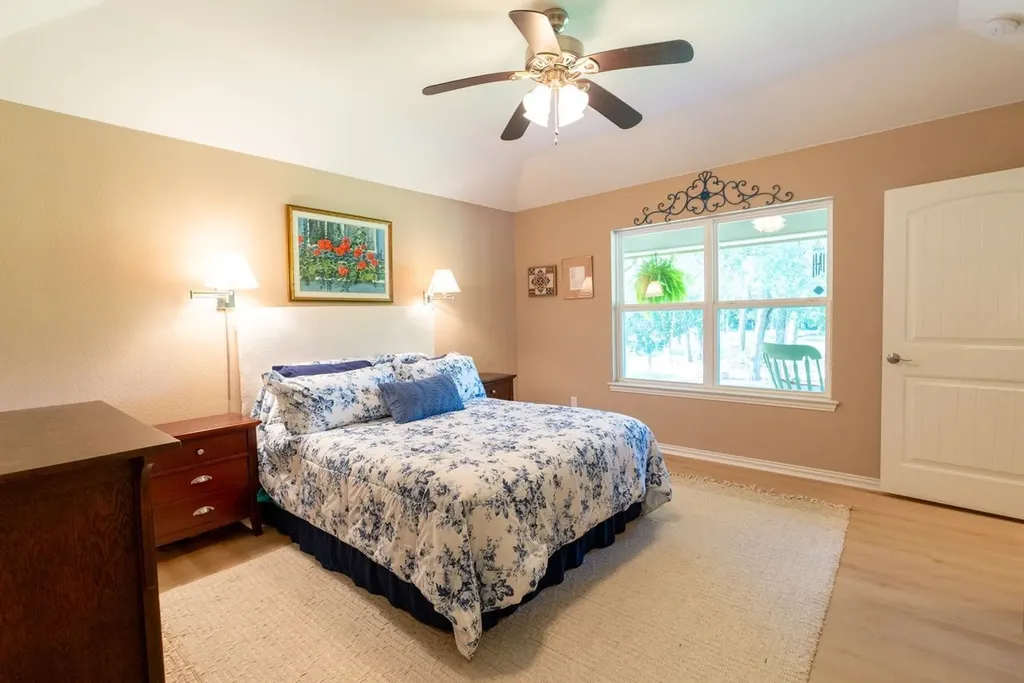 551 County Road 2607 Bonham TX 75418