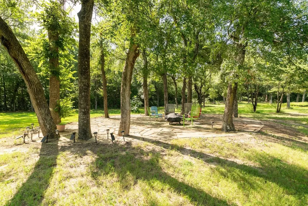 551 County Road 2607 Bonham TX 75418
