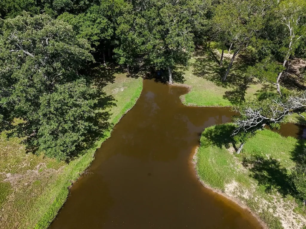 551 County Road 2607 Bonham TX 75418
