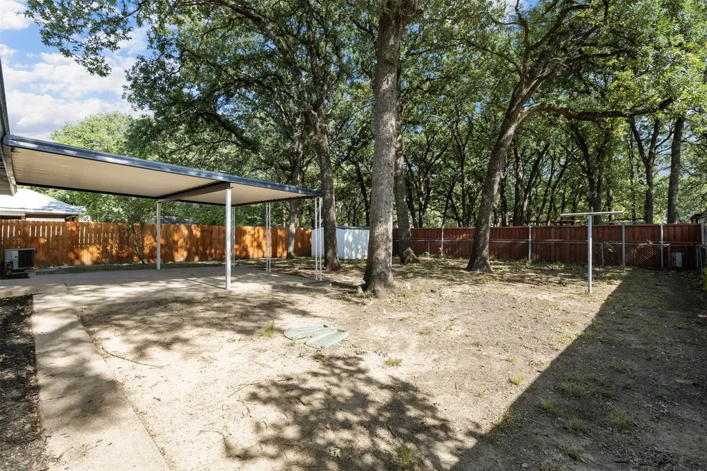 11412 Small Drive Balch Springs TX 75180
