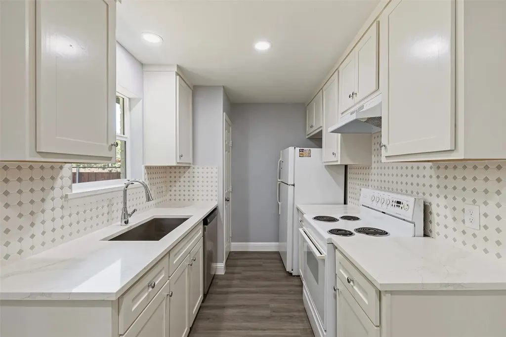 11412 Small Drive Balch Springs TX 75180