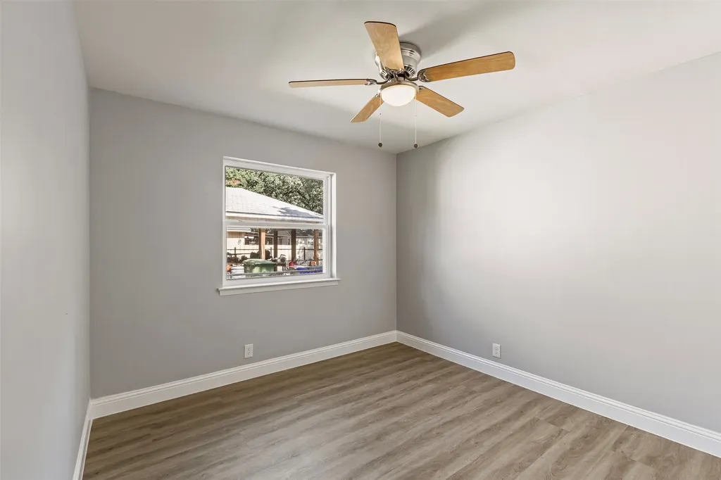 11412 Small Drive Balch Springs TX 75180