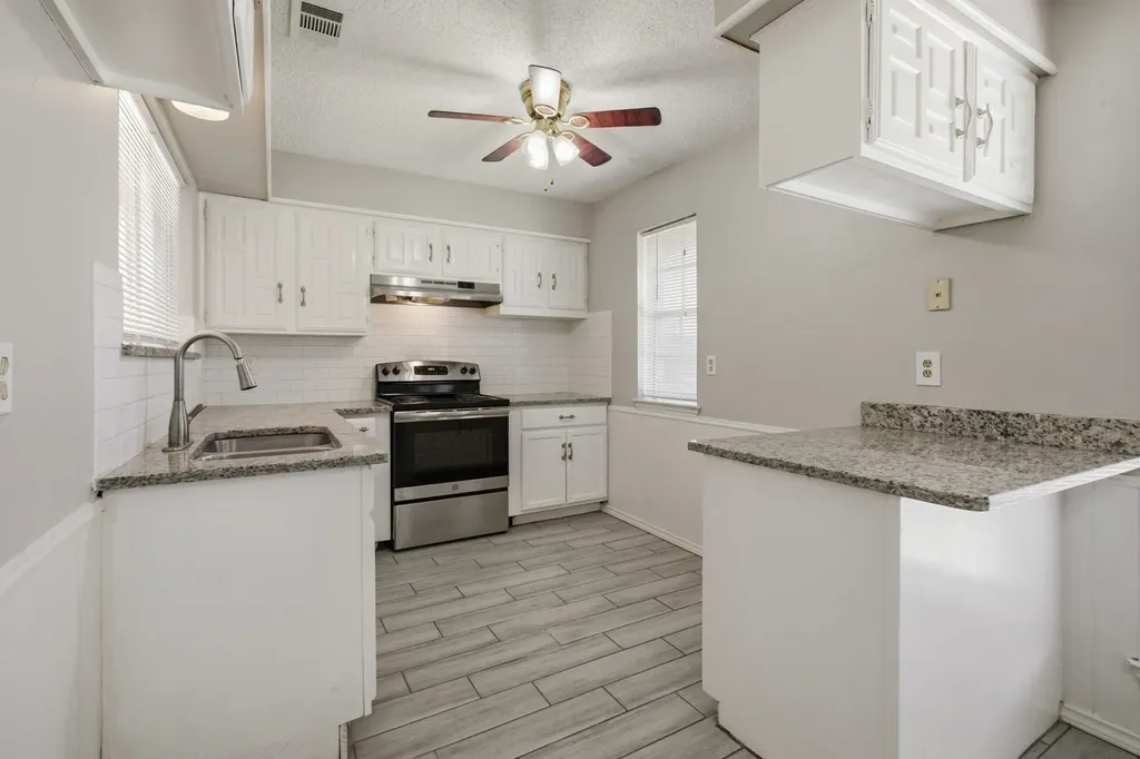 7306 Ridgeview Drive Rowlett TX 75089