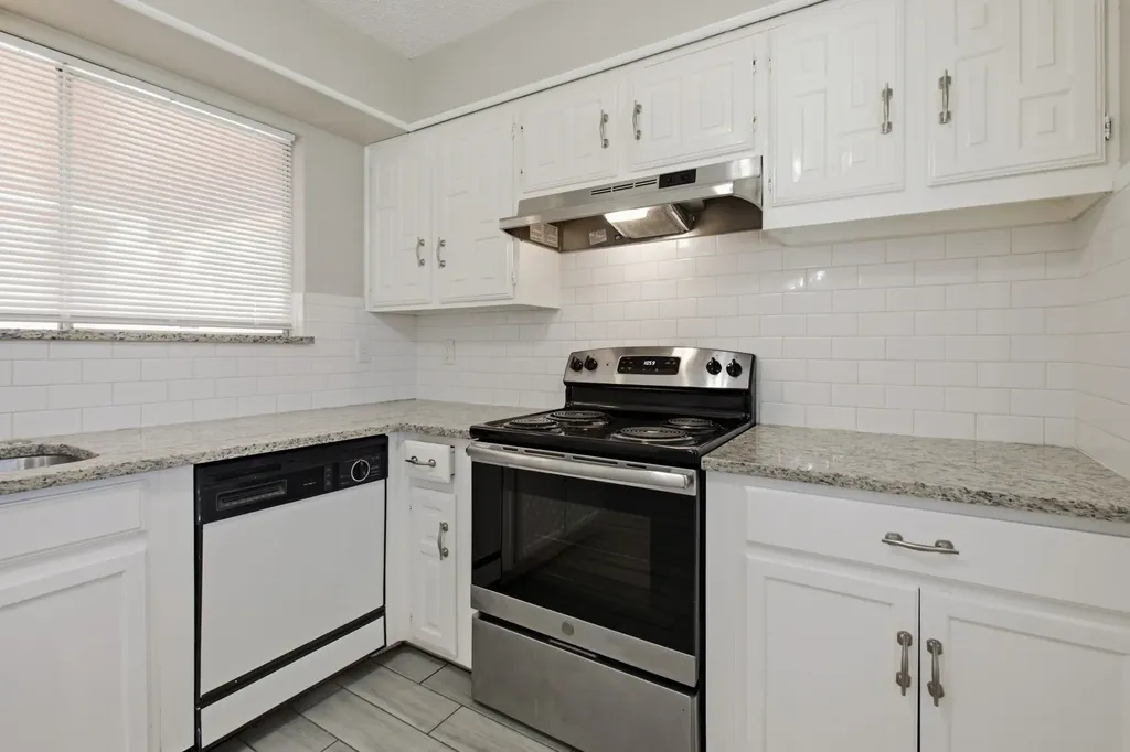 7306 Ridgeview Drive Rowlett TX 75089