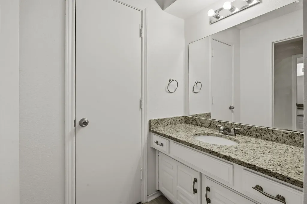 7306 Ridgeview Drive Rowlett TX 75089