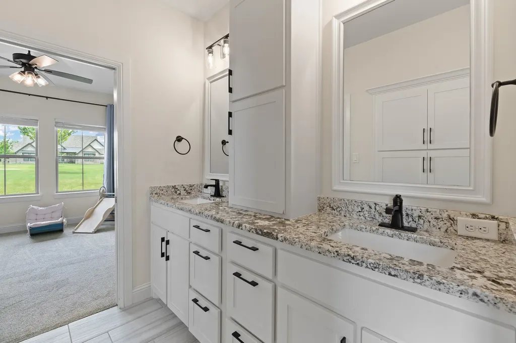 6048 Bella Terra Lane Godley TX 76044