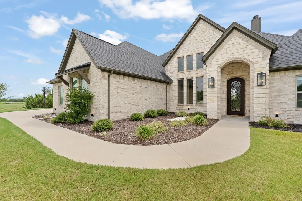 6048 Bella Terra Lane Godley TX 76044