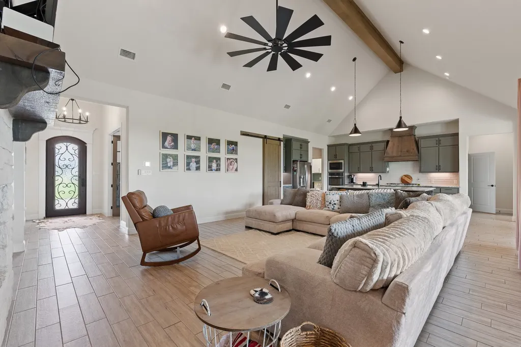 6048 Bella Terra Lane Godley TX 76044