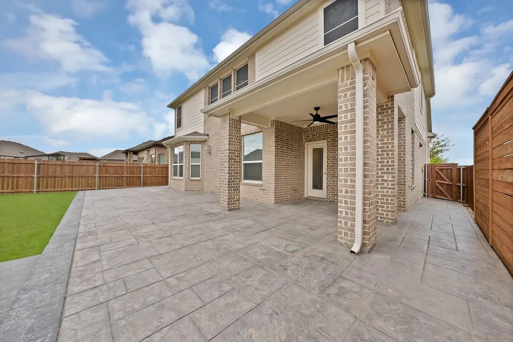 3101 Millstone Lane Mansfield TX 76084