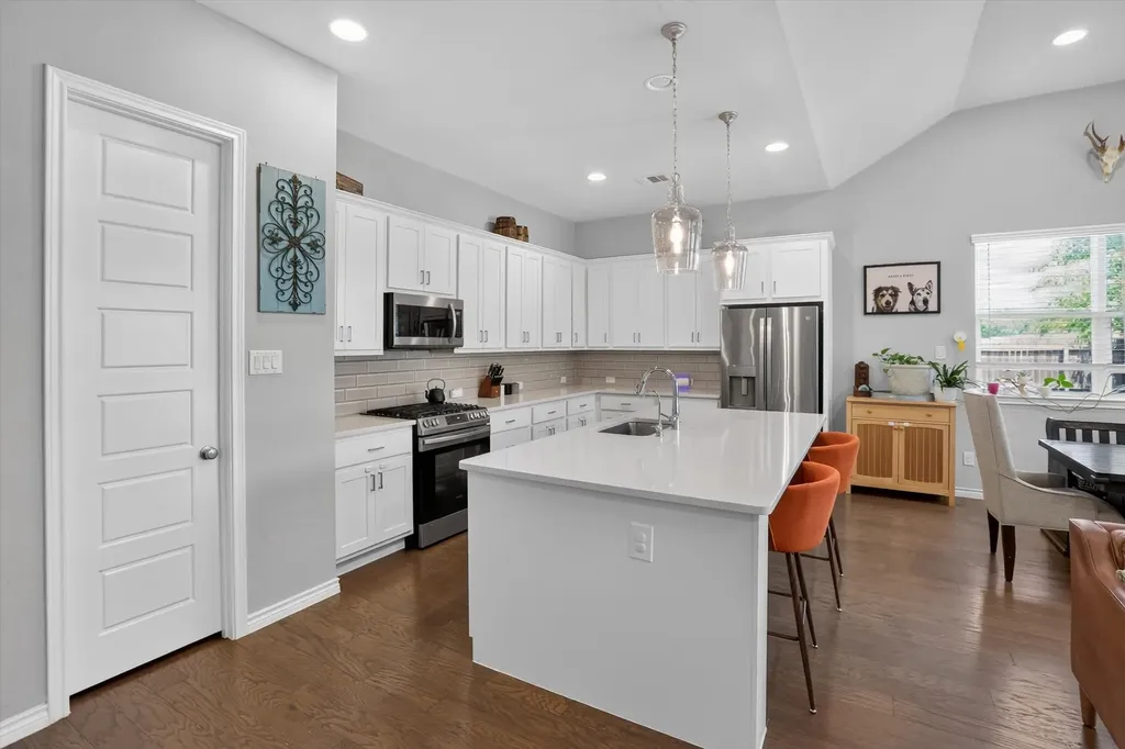 5801 Aton Avenue Westworth Village TX 76114