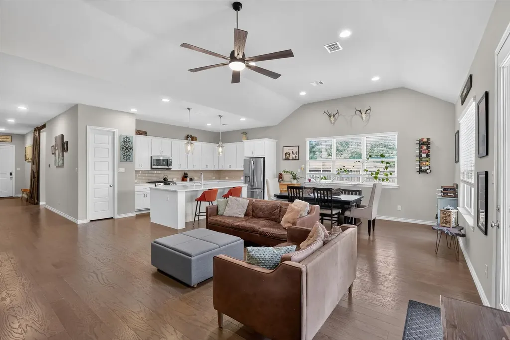 5801 Aton Avenue Westworth Village TX 76114