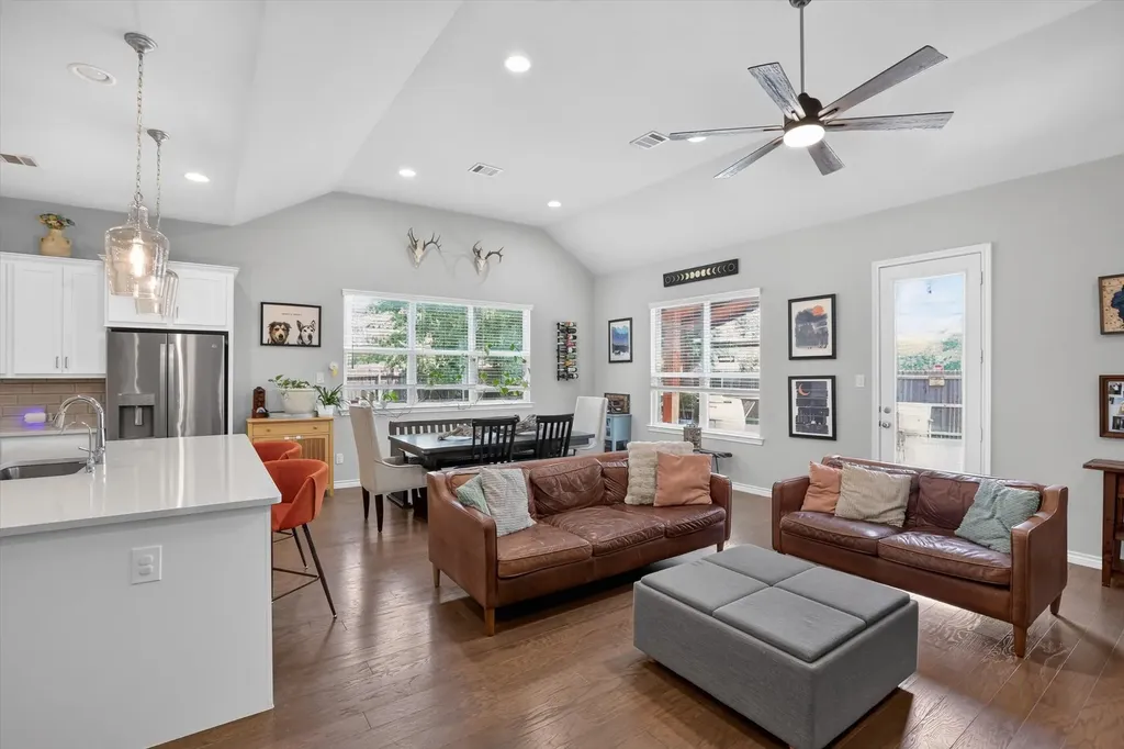 5801 Aton Avenue Westworth Village TX 76114