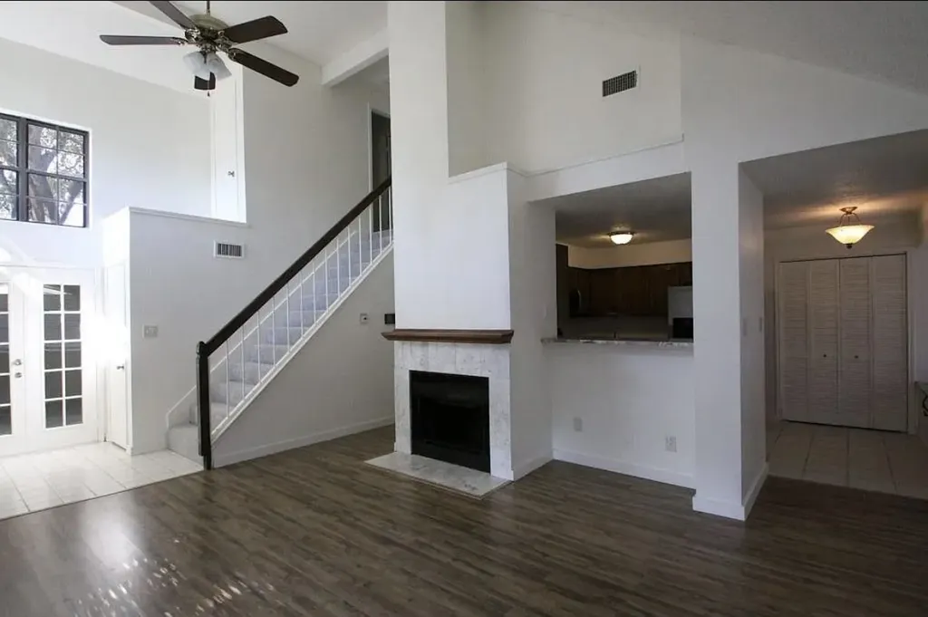 707 Argone Court Euless TX 76039