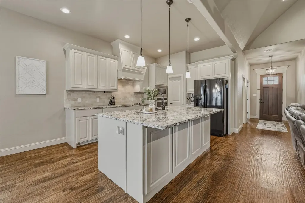 125 Oak View Drive Godley TX 76044