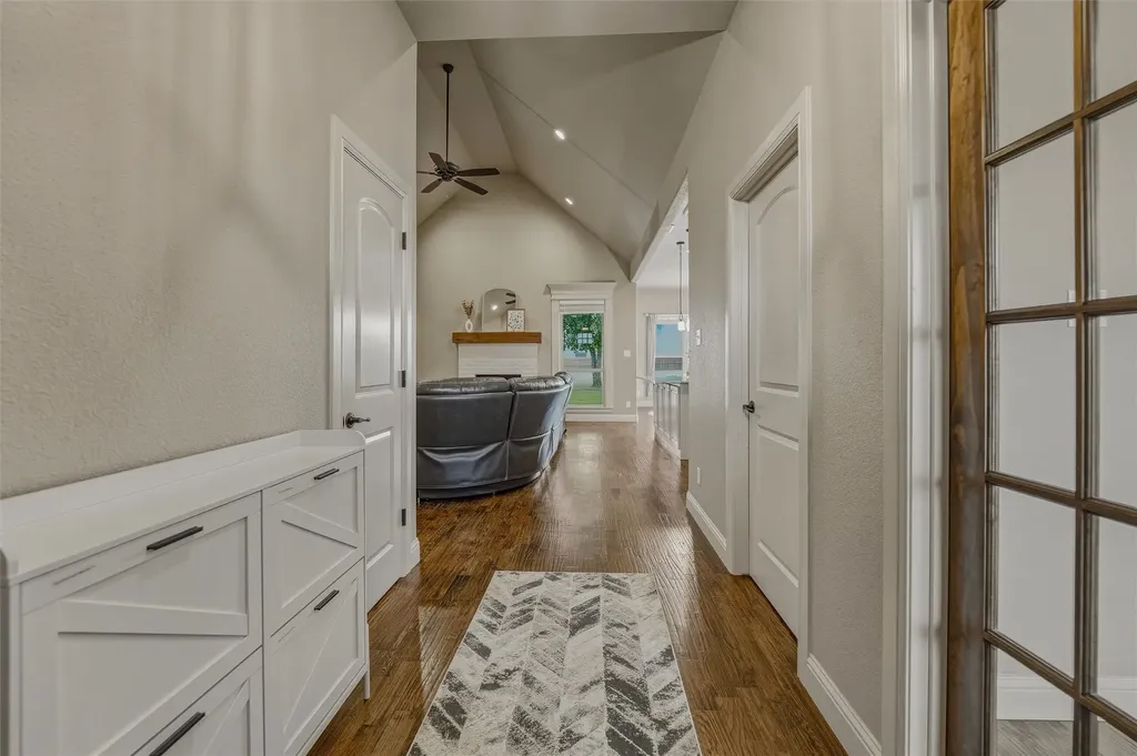 125 Oak View Drive Godley TX 76044