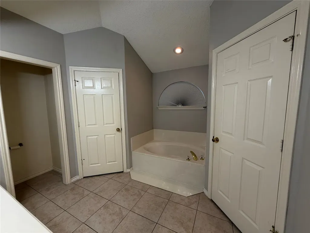 1426 Mapleview Drive Carrollton TX 75007