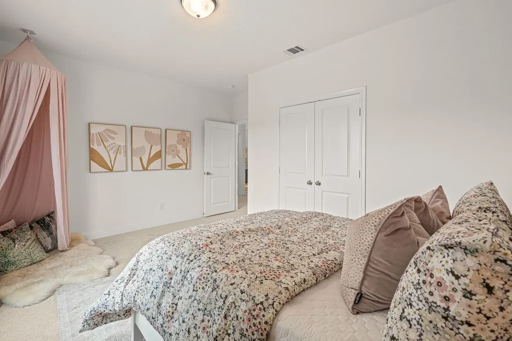 602 Sterling Drive Benbrook TX 76126