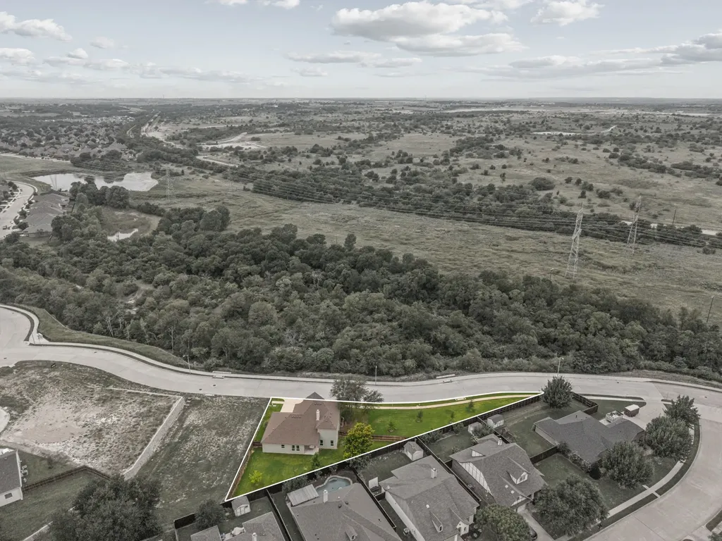 602 Sterling Drive Benbrook TX 76126
