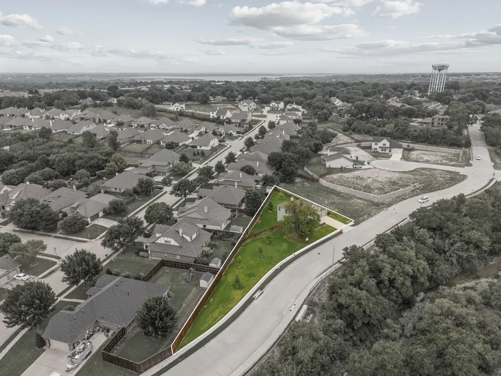 602 Sterling Drive Benbrook TX 76126