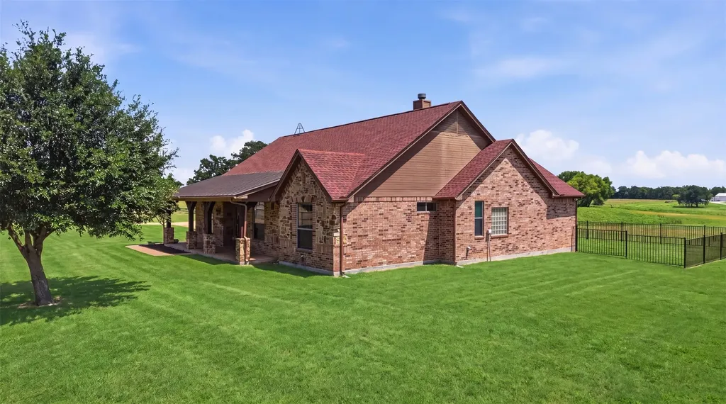 799 Vz County Road 2604 Mabank TX 75147