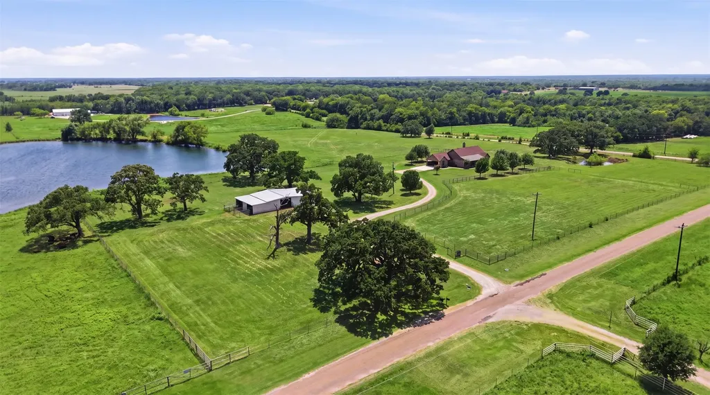 799 Vz County Road 2604 Mabank TX 75147