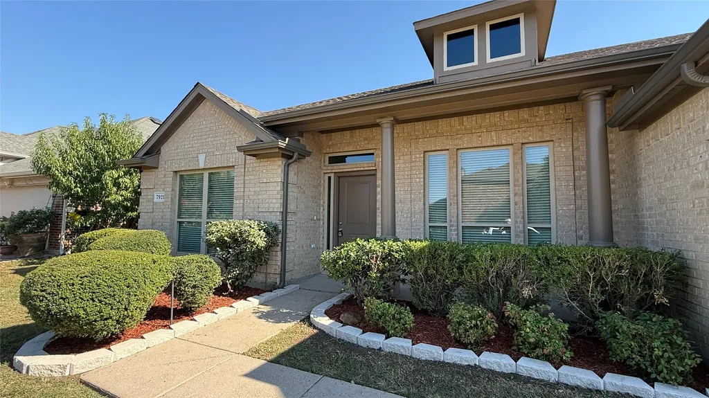 7921 Decoy Drive Arlington TX 76002