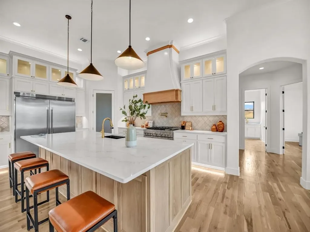 5021 Frost Creek Aledo TX 76008