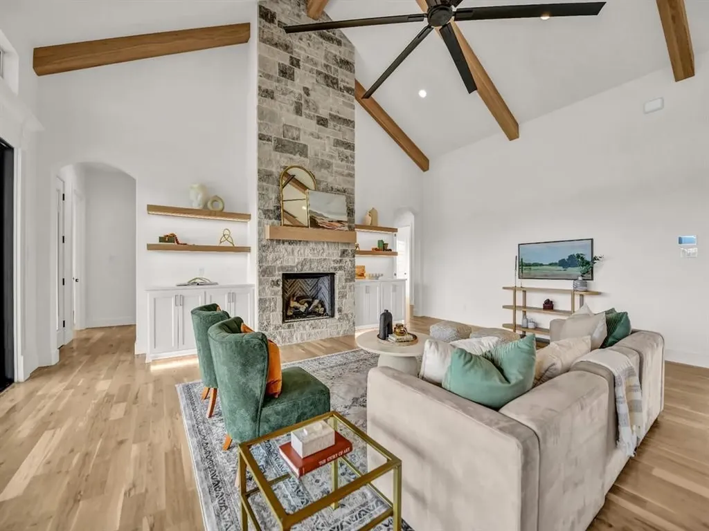 5021 Frost Creek Aledo TX 76008